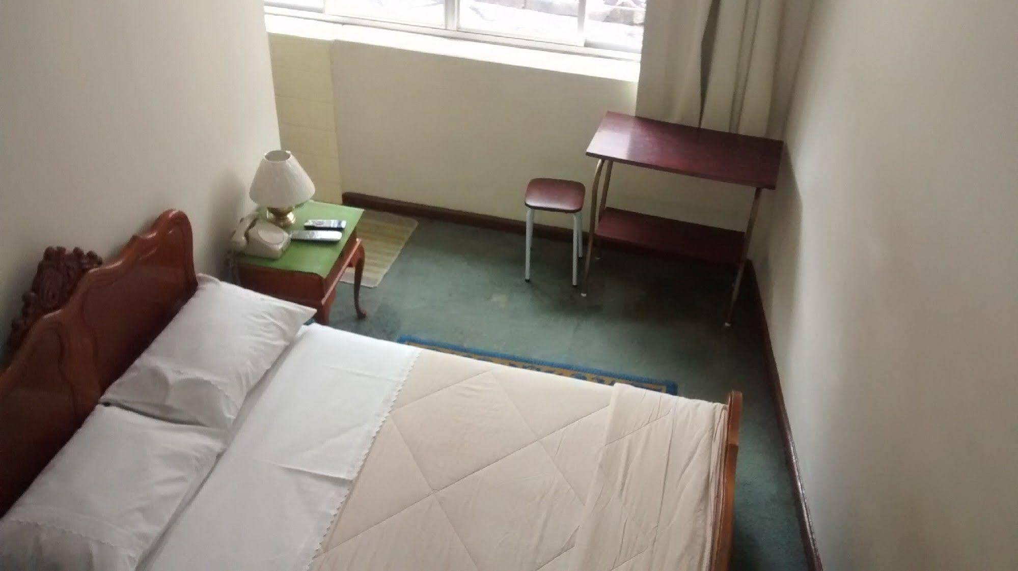 Hotel Cervantes Curitiba Kültér fotó